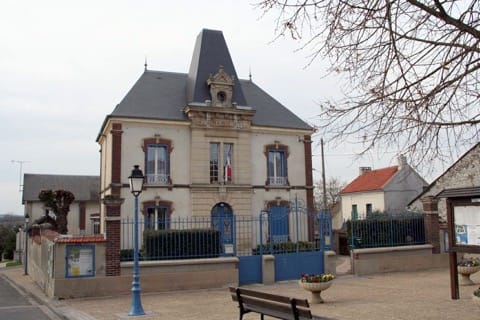 Élagage Breuil-Bois-Robert